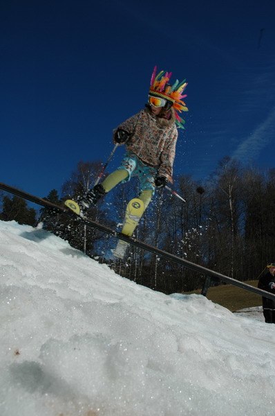 Kör lite upprail fin bakrund. Åkare: Douglas Källsbo.