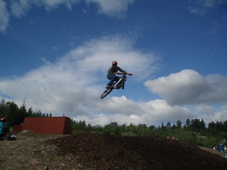 table top i derras bark hop lite mer fs stuk på d. Foto: anton matihsson. Åkare: johan rasmussen.