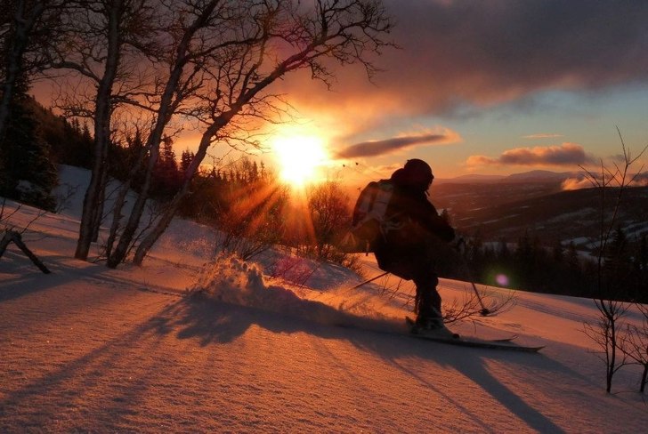 Powder for breakfast!. Foto: Alexandra Hafmar. Åkare: Linn Oredson.