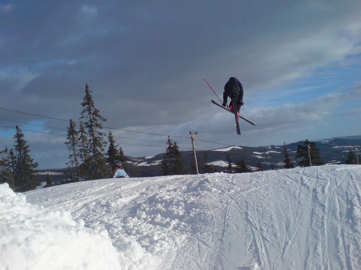 Foto: Simon Magnusson. Åkare: Oliver Göthberg.