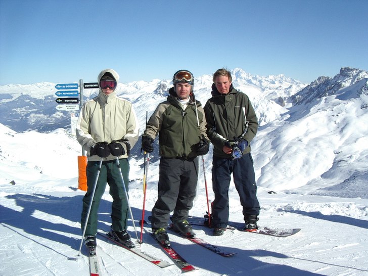 En fin dag i Val Thorens :). Foto: Thomas Brohlin. Åkare: Erik, Leonid & Jag.