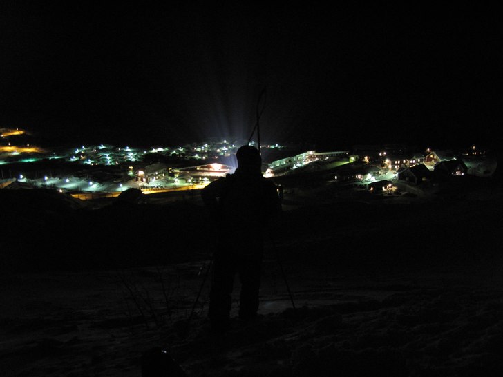 Foto: Fredrik Sidevärn. Åkare: En natt i gränsen.