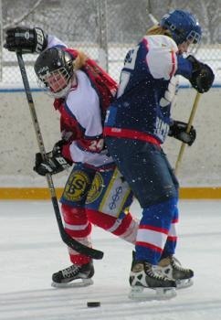 Hockey hockey! Jag i rött:) . Åkare: Pamela.