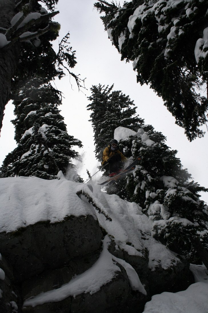 bilden är obeandlad och lite mörk.. Foto: Henik Karlsson. Åkare: Tobias Gustafsson.