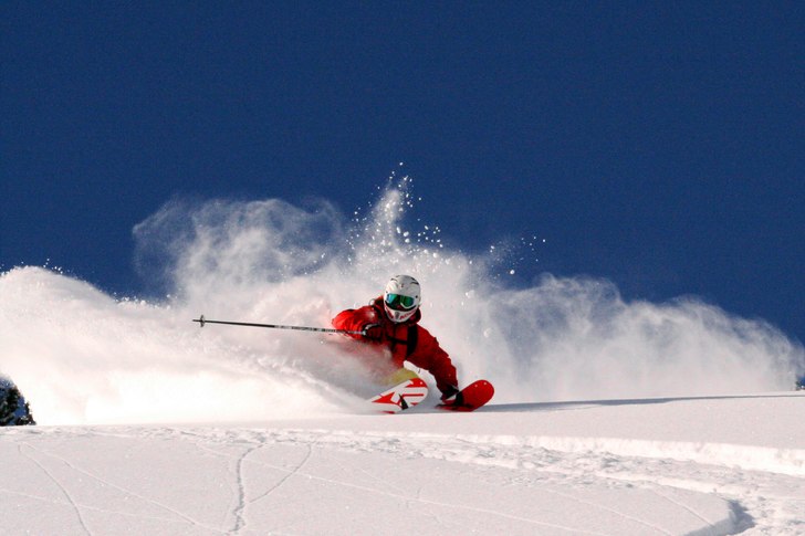 Härlig snö o gött spaaray. Foto: Adam Jonsson. Åkare: Robin Ljungqwist.