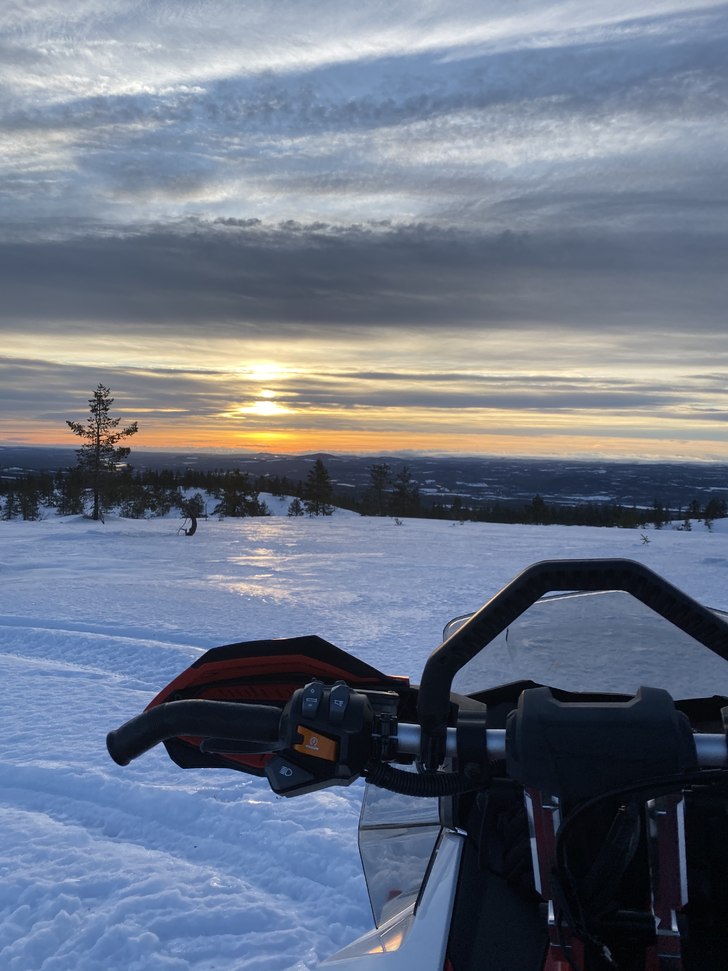 Vy från himmersåsen - toppen på himmelfjäll.