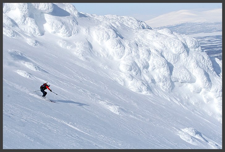 Topptur upp på Daune och ner. Riktigt fina förh�. Foto: Henrik Persson. Åkare: Anders Johansson.