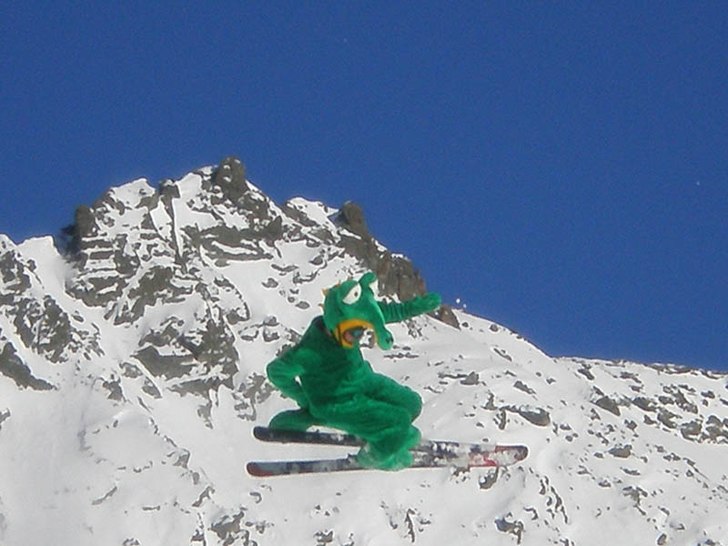 cork 720 i offpisten. Foto: Axel Sandquist. Åkare: Jimmy Strand.