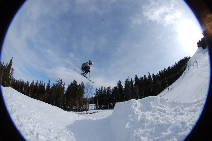 Tävling i nybro!. Foto: -. Åkare: Mattias Sundqvist.