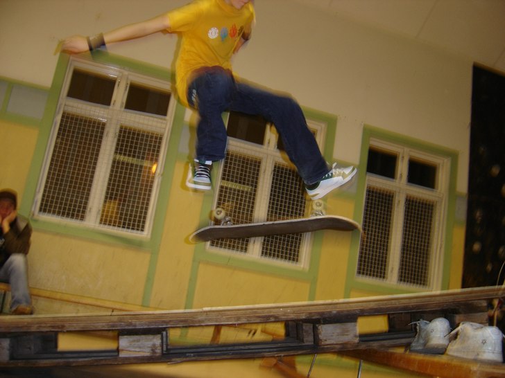 kickflip. Foto: dennis thorell. Åkare: jimmy thorell.