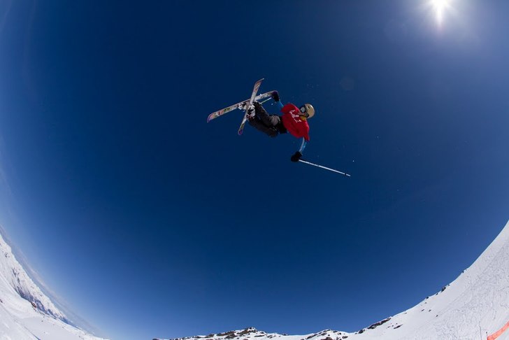 Blunt!. Foto: Filip Älfvåg. Åkare: Magnus Granér.