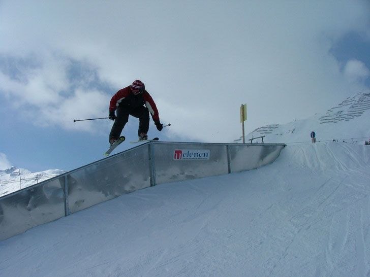 Kinkrail,. Foto: Martin Ahnlén. Åkare: Lasse Strand.