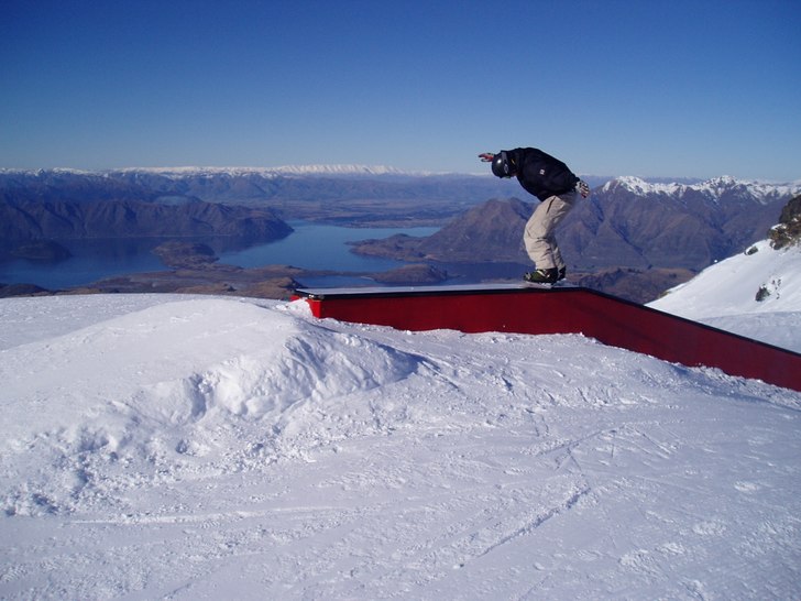Foto: Cal Dove. Åkare: Jonas Ahlsson.