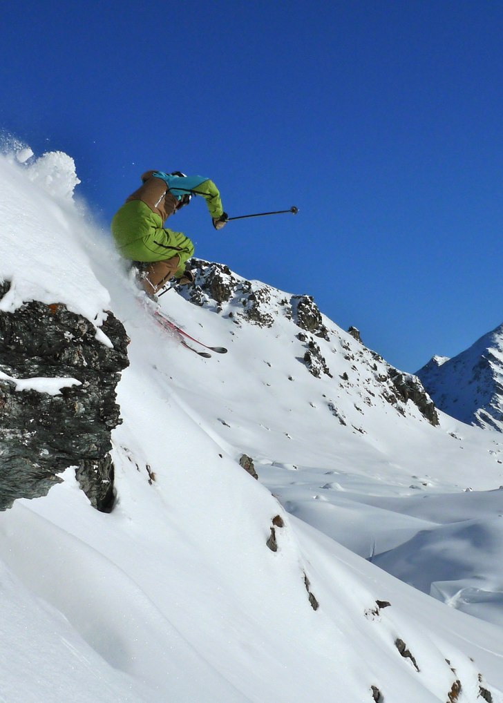 Small drop by Mikko. Foto: Mika Kankainen. Åkare: Mikko Rapeli.