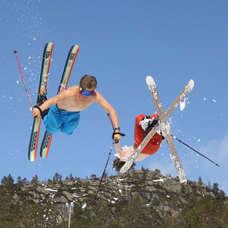 SKISHOW PÅ SØNDAG KL. 13;00
Søndag etter lunsj .