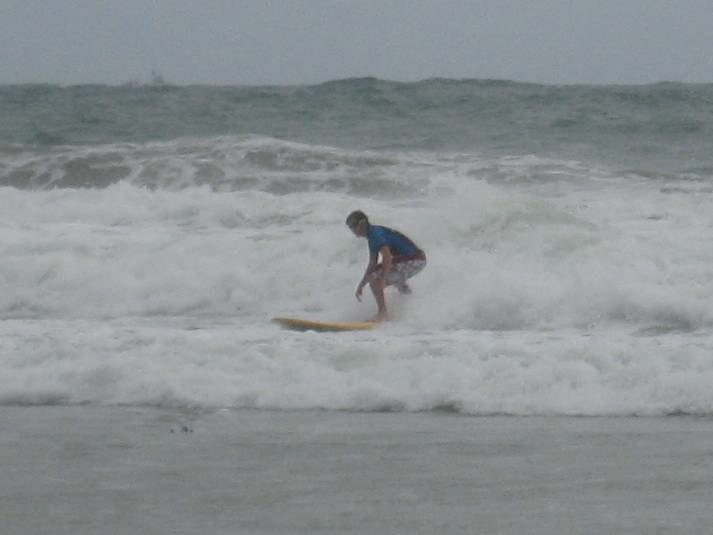 Lite vågsurfing nere i Brasilien!. Foto: Johannes Börjesson. Åkare: Andreas Landahl.