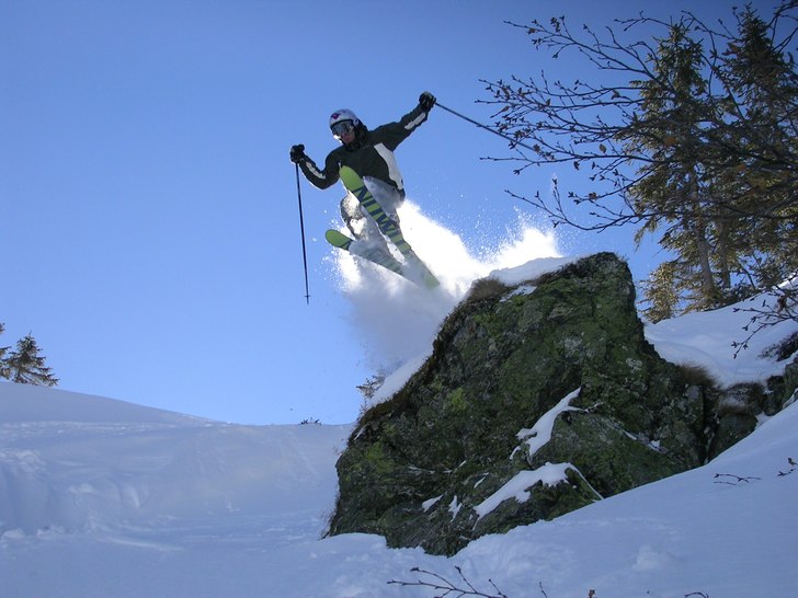 Efter ett dyngs snöande. Foto: Jesper Rogö. Åkare: Björne Lindqvist.