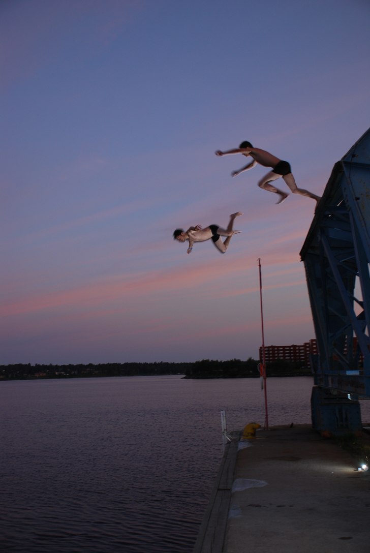 hopp. Foto: oskar kanske?. Åkare: alric jonatan.