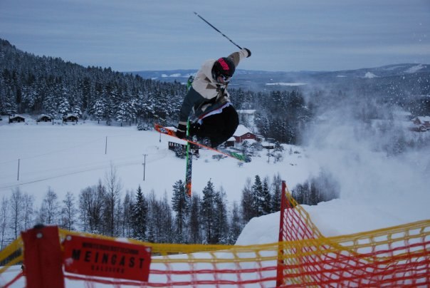 Foto: Emrik. Åkare: Jag.