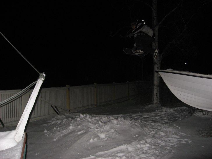 mini drop :P. Foto: vicke. Åkare: sam.