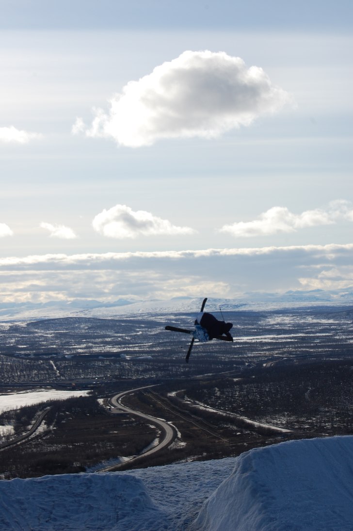 cork 5 dubble hands mute. Foto: calle öhrn. Åkare: Sebastian Carlsson.