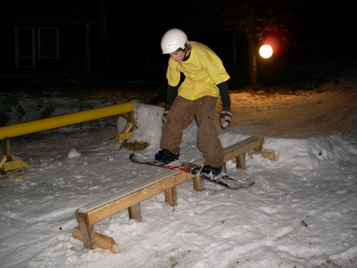 Jag testade på att åka lite bräda.. Foto: Marie Eklundh. Åkare: Marcus Leander.