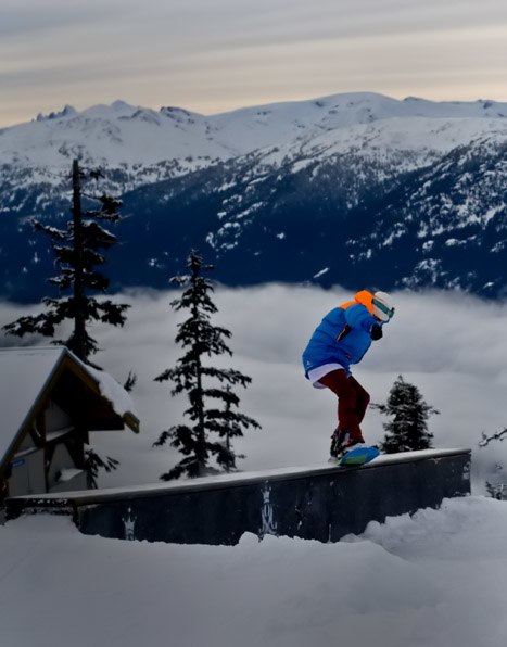 säsongs preimär på blackcomb. Foto: Amit Hyre. Åkare: Emil Eriksson.