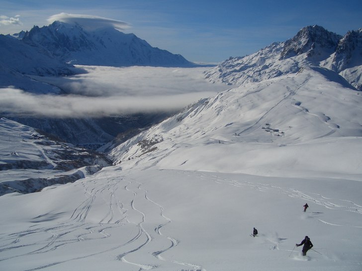 Bästa bilden jag sett!! Härlig puder var det med. Åkare: Niklas & peter.