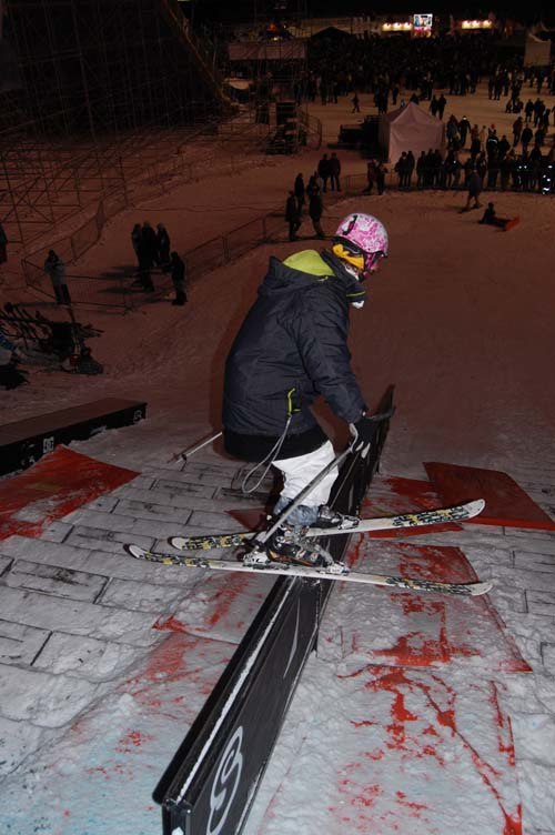 Downrailen på winter jam!. Foto: Gustav Kjellstrand. Åkare: Jesper Wahlgren.