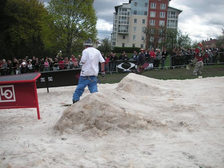 rail not jail i kumla ^_^ helsoft fan. 
kommer in. Foto: eleonor hjärtmyr. Åkare: hannibal (tyskland tror ja han va ifrån).