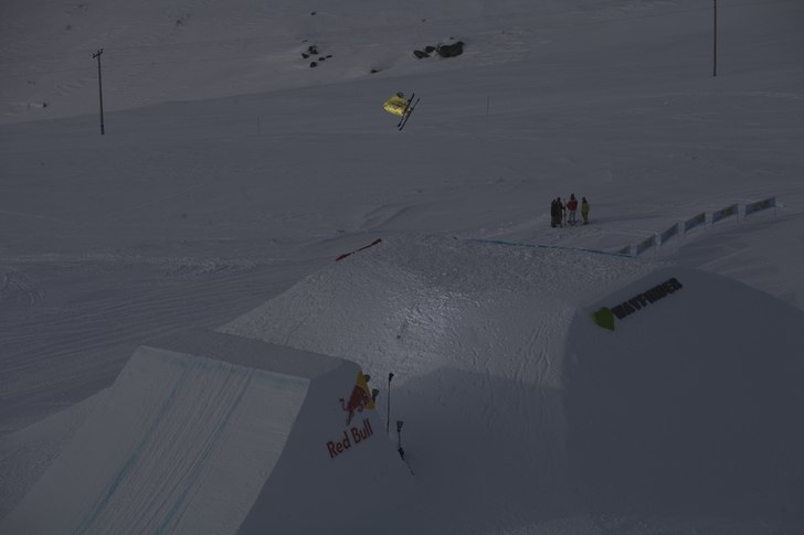 ...Tagen under JOSS och blev förvånad hur bra mi. Foto: Benjamin Johansson. Åkare: Simon Dumont.