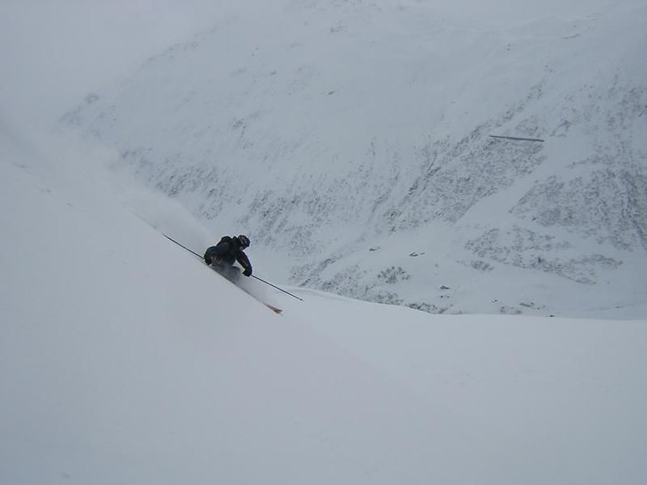 En rätt mysig sväng i rätt mysig snö i rätt m. Foto: Lilleman. Åkare: Per Jonsson.