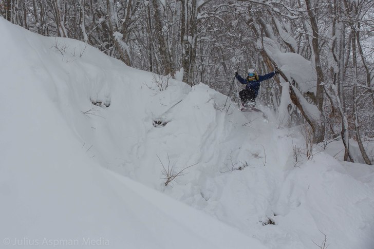 Efter otaliga oseriösa diskussioner om att man bo. Foto: Julius Aspman. Åkare: Jeppentor.