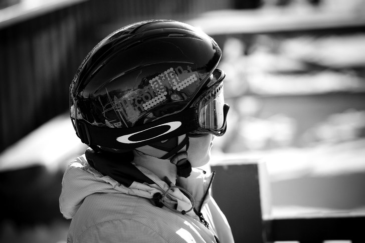 Vårsolen steker gööött. Foto: Jörgen Nilsson. Åkare: Eric Norrlander.