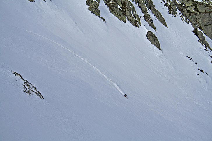 försöker kötta på fast det är rätt platt, sn. Foto: patrik laken. Åkare: jonas riber.