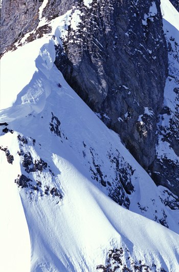 The low pressure system re-pump in the Leman Lake . Foto: cosmic ride crew. Åkare: Nicolas.
