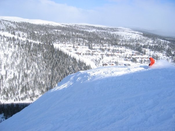 Dassränne dropp i Vemdalsskalet.. Foto: oskar. Åkare: Andreas "Frolle" Sjöbeck.