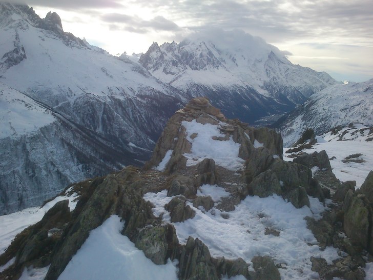 Grand Montet o m Blanc i bakgr.