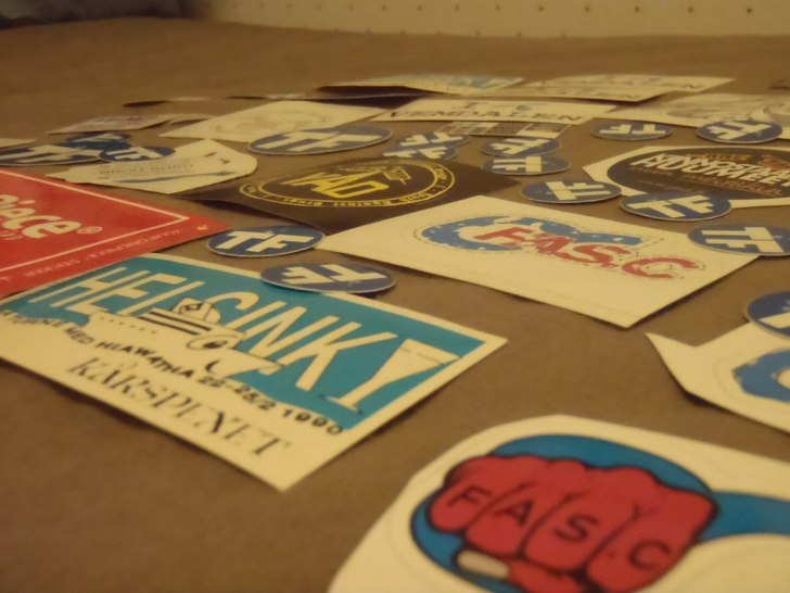 Sticker Shit!.