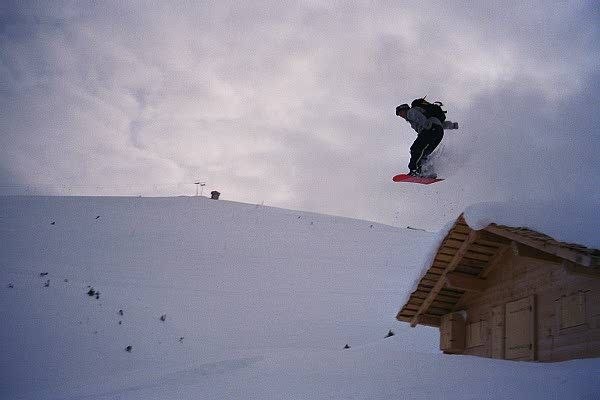 En ganska kul bild på en flygfärd av en gammal b. Foto: P-O Ljung. Åkare: Micke Eagle.