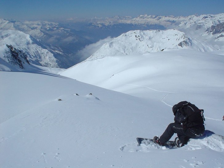 På väg upp till col de lac noir insåg vi hur sj. Foto: Gustaf Borgudd. Åkare: Mikael Johansson.