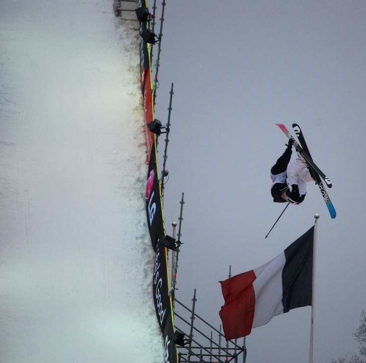 Foto: Emrik Jansson. Åkare: Sammy Carlson.