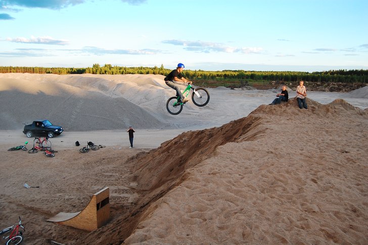 step up. Foto: viktor lantz. Åkare: adam östlund.