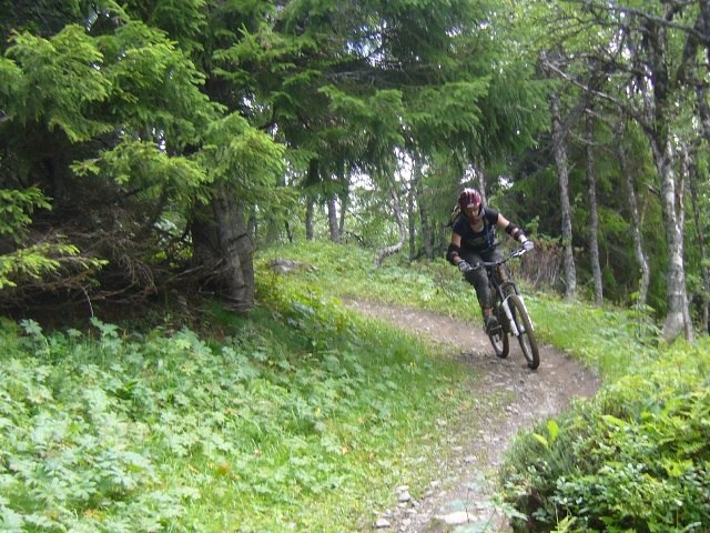 ...et sted må en begynne...
På MTB i Åre for f. Foto: Danne. Åkare: Angelika.