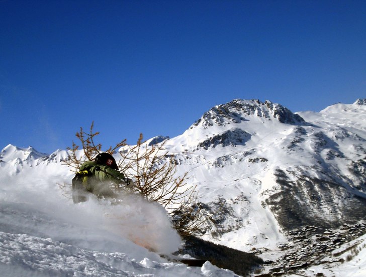 Foto: Jerker Andersson. Åkare: Thobias löfqvist.