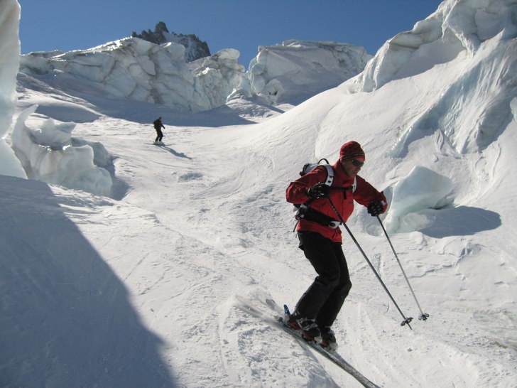 Coming back from Col de la Toule way to Vallee Bla. Foto: Fred. Åkare: Toni.