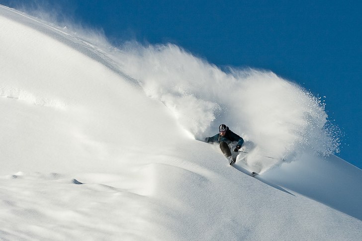 Första åket på morgonen ner från Titlis, Engel. Foto: Martin Pålsson. Åkare: Johan Persson.
