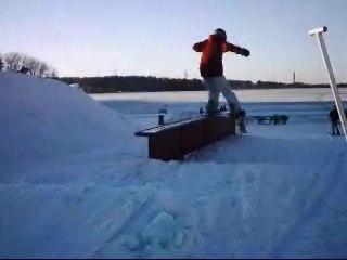 boardslide. Foto: Patrik. Åkare: Adam.