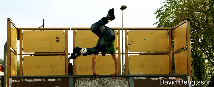 en handplant i frejarampen. Foto: david bengtsson. Åkare: Mårten Westin.