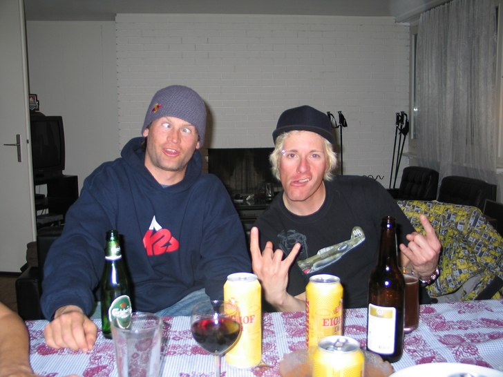 Foto: Martin Jonasson. Åkare: Shane McConkey & Seth Morrison.